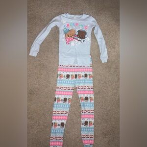 Girls Sz 8 Children’s Place Christmas Cute Group Hug Pajama Set